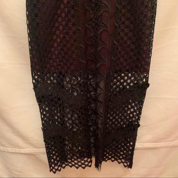 Three Floor burgundy and black lace dress - Picture 6 of 6